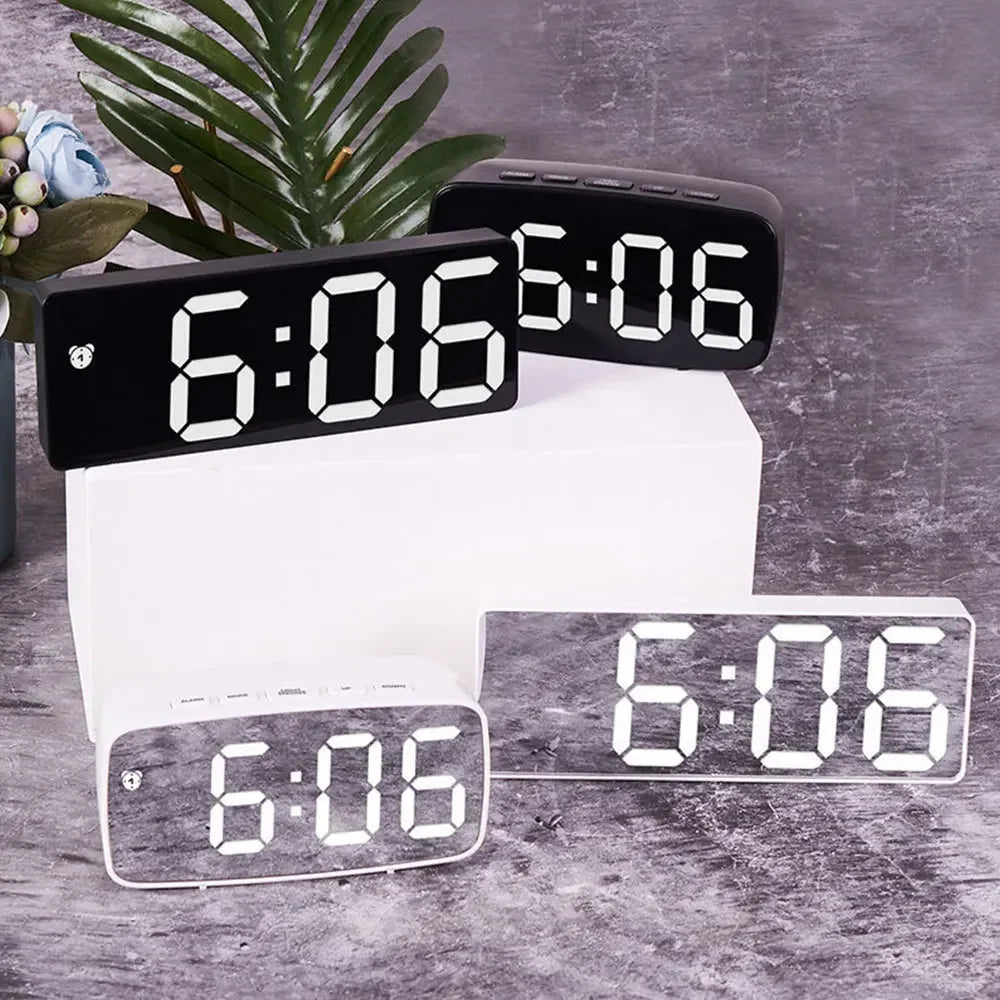 Acrylic/Mirror Alarm Clock Electronic Watch Desk Digital Moment Bedroom Decoration Table And Accessory Smart Hour Led Awakening